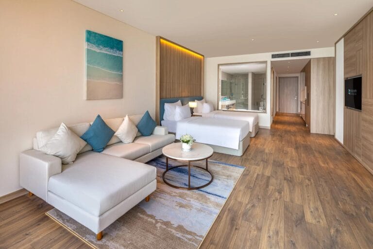 A La Carte Ha Long Bay