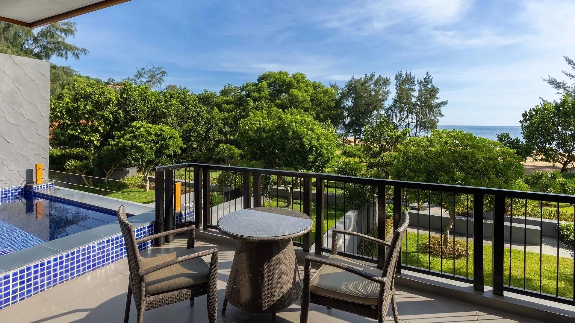 Angsana Lang Co Resort