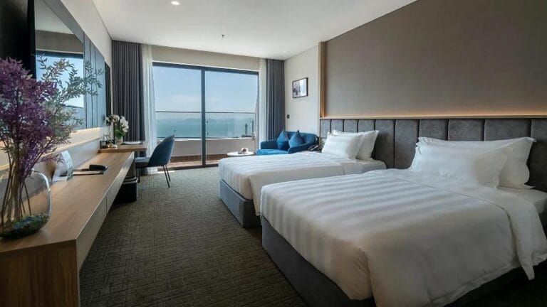 Luxury accommodation Bai Chay