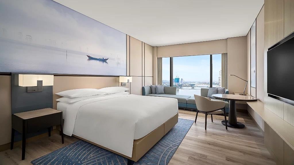 Accommodation near Han River