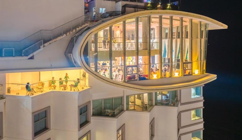 5-star hotel in Nha Trang beach