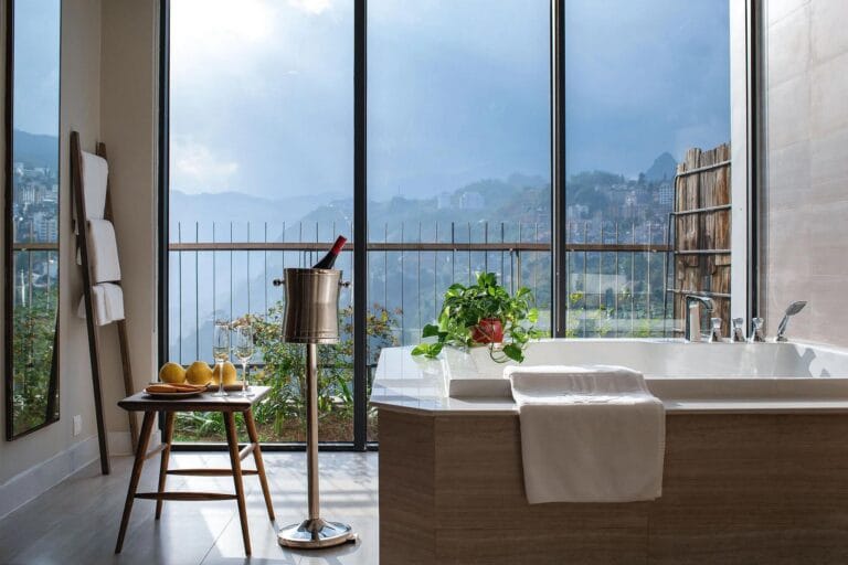 Luxury accommodation Muong Hoa Valley