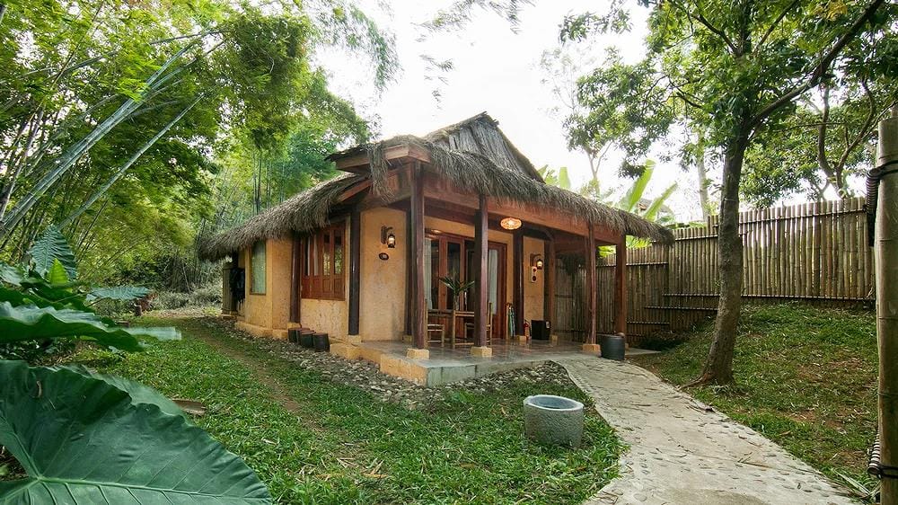 Mai Chau Hideaway Lake Resort