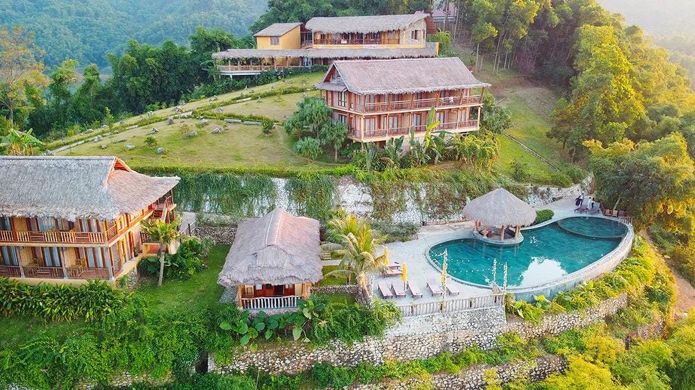 Mai Chau Hideaway Lake Resort