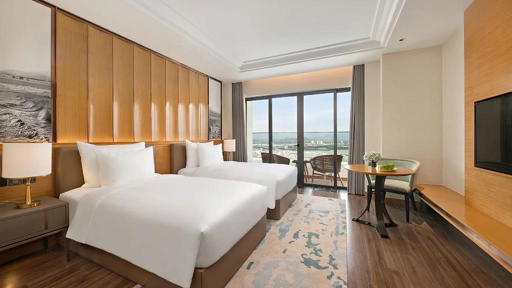 5-star beach resort Quy Nhon