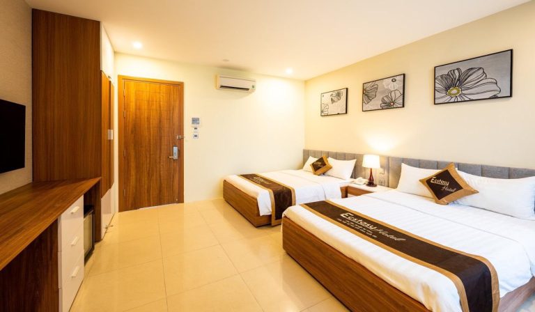 Nha Trang beach hotel booking