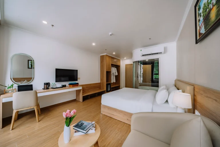 Cat Ba sea view hotel