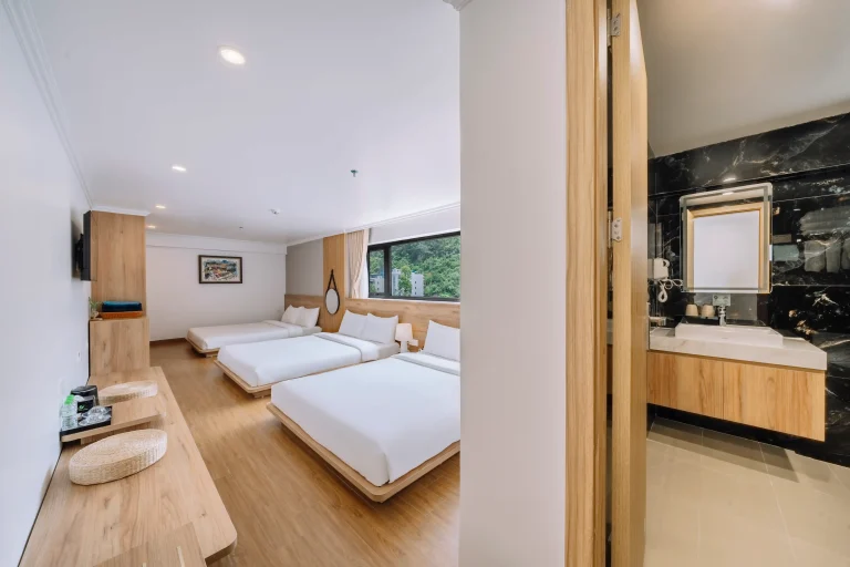 Cat Ba Island accommodation
