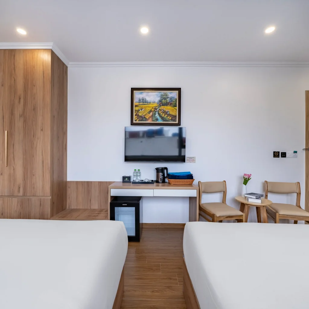 Cat Ba Island accommodation