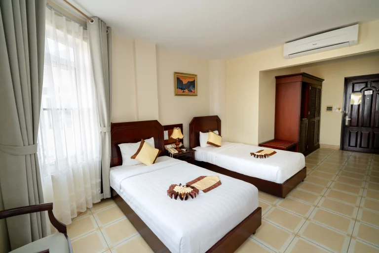 Cat Ba Island accommodation